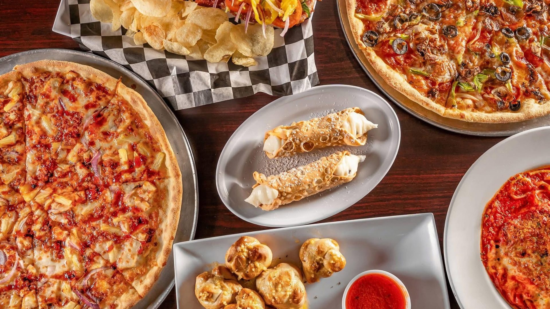 Republic's neighborhood pizza spot